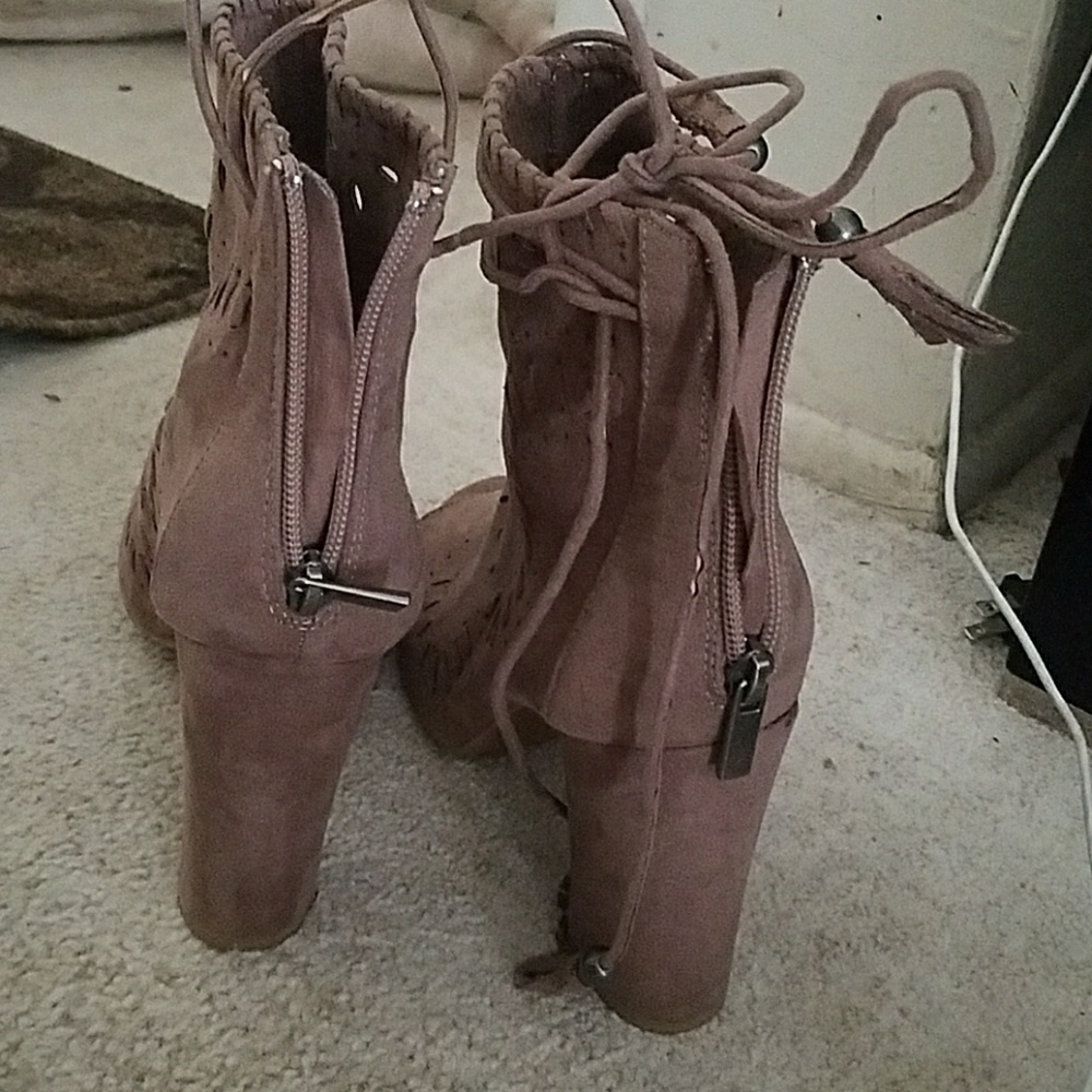 Boot Heels - Picture 3 of 3